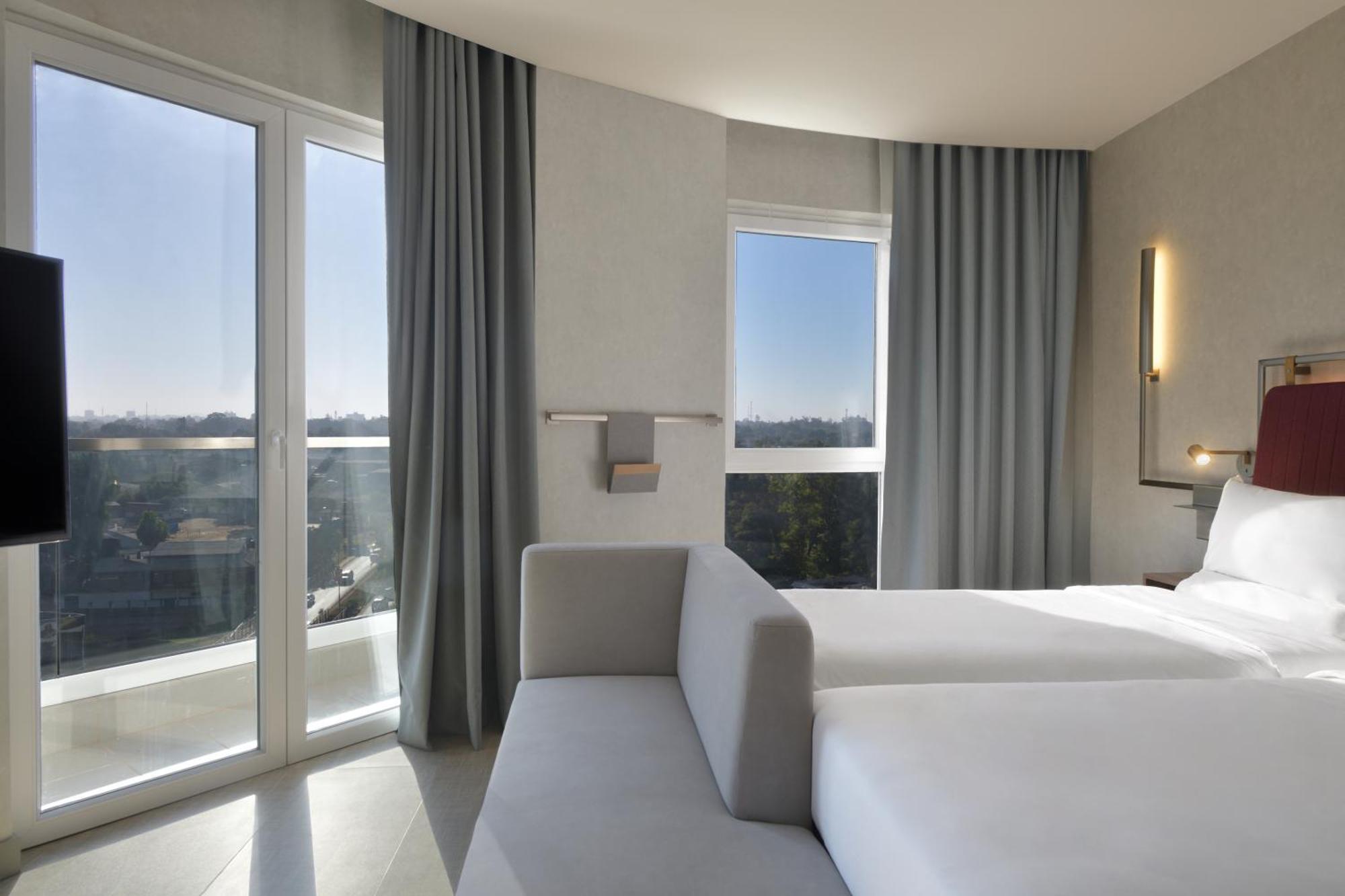 Novotel Лубумбаши Екстериор снимка