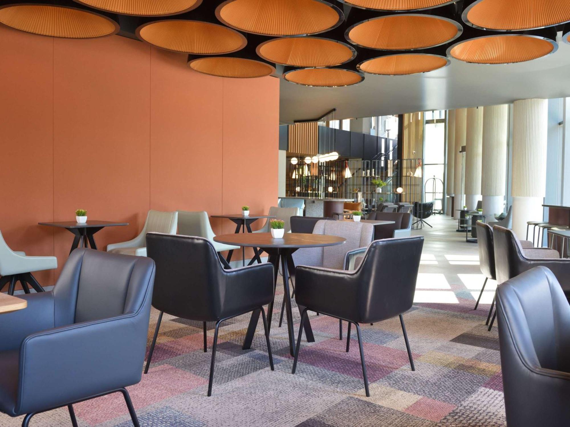 Novotel Лубумбаши Екстериор снимка