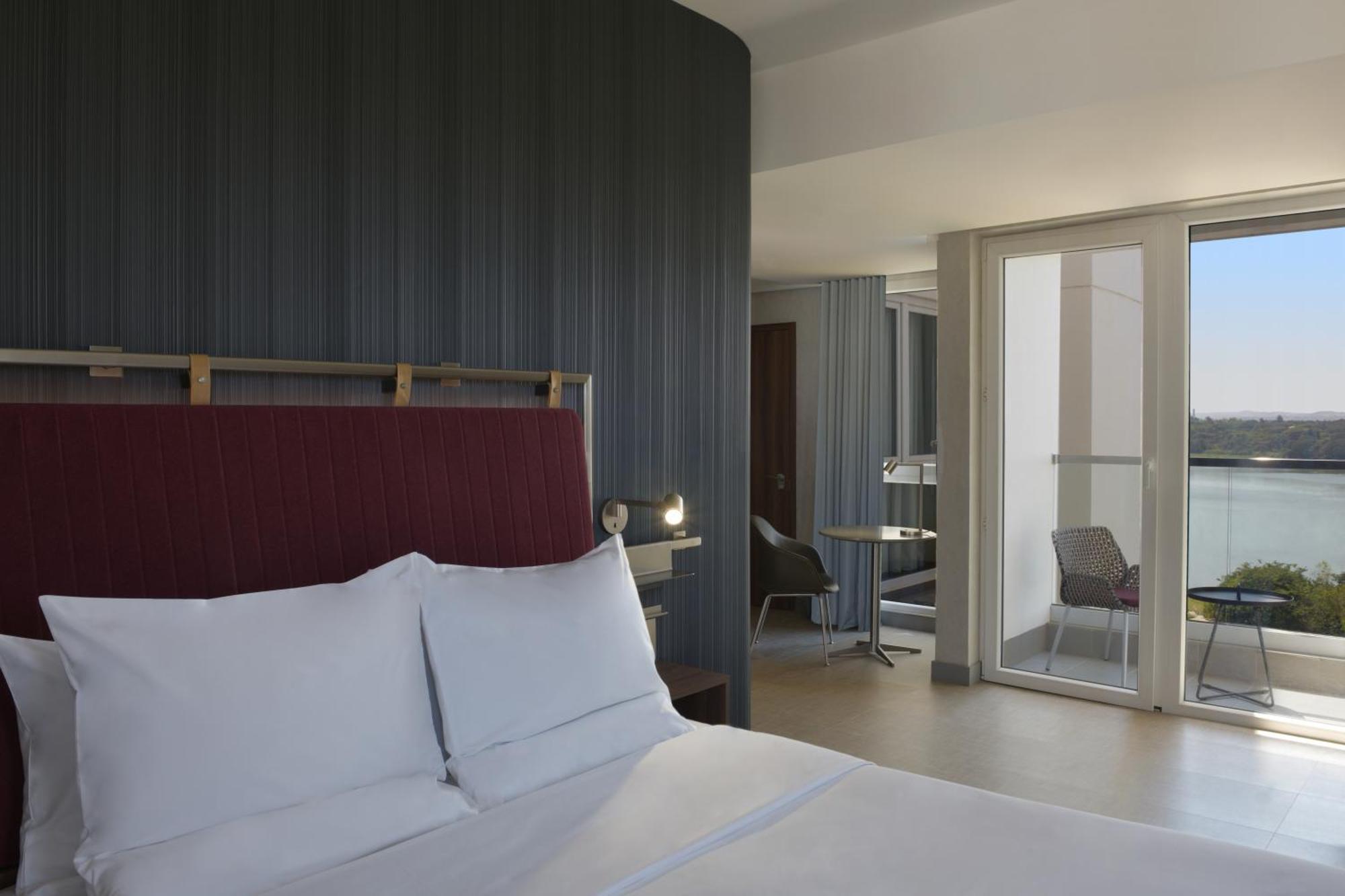 Novotel Лубумбаши Екстериор снимка