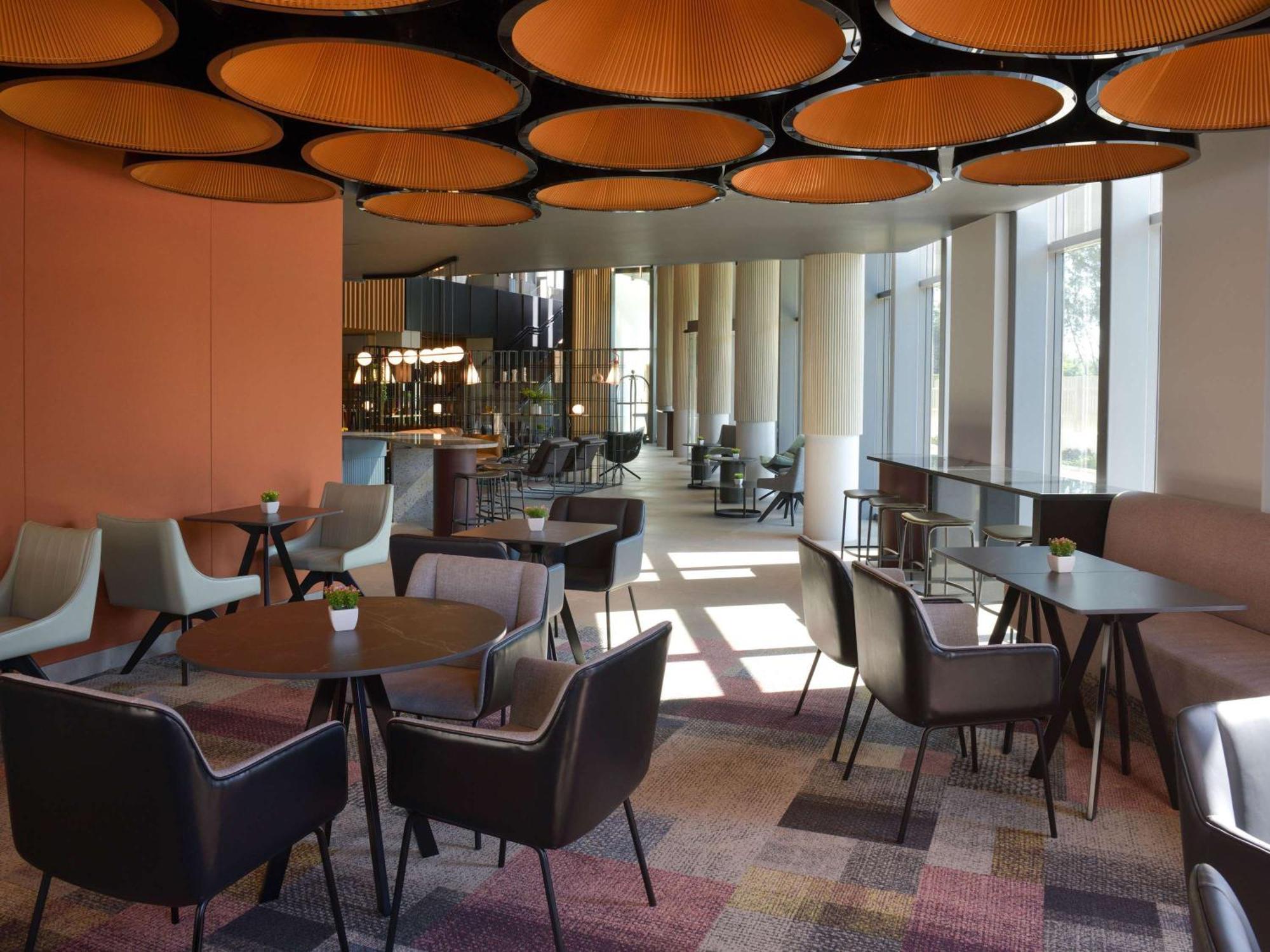 Novotel Лубумбаши Екстериор снимка