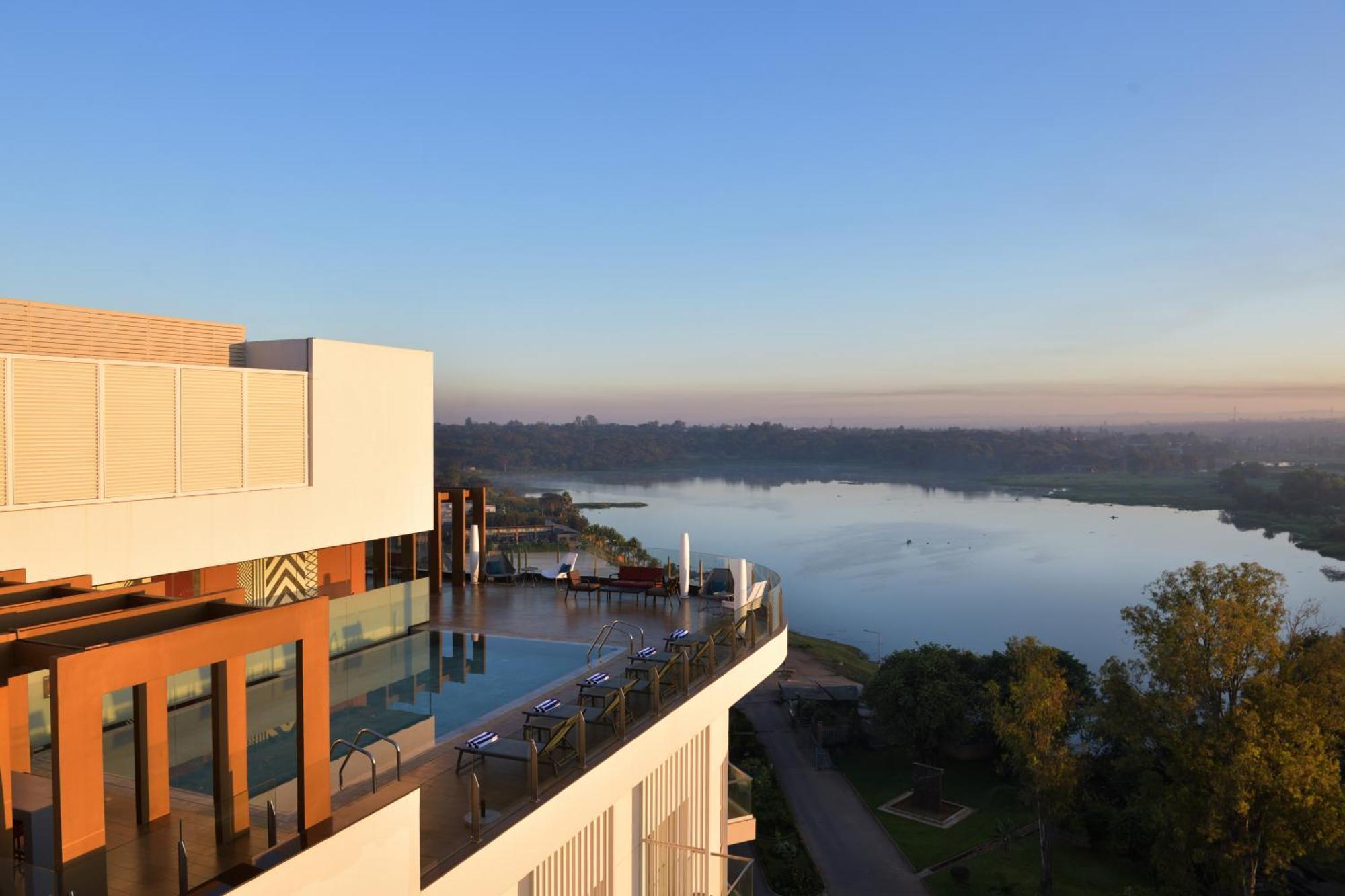 Novotel Лубумбаши Екстериор снимка